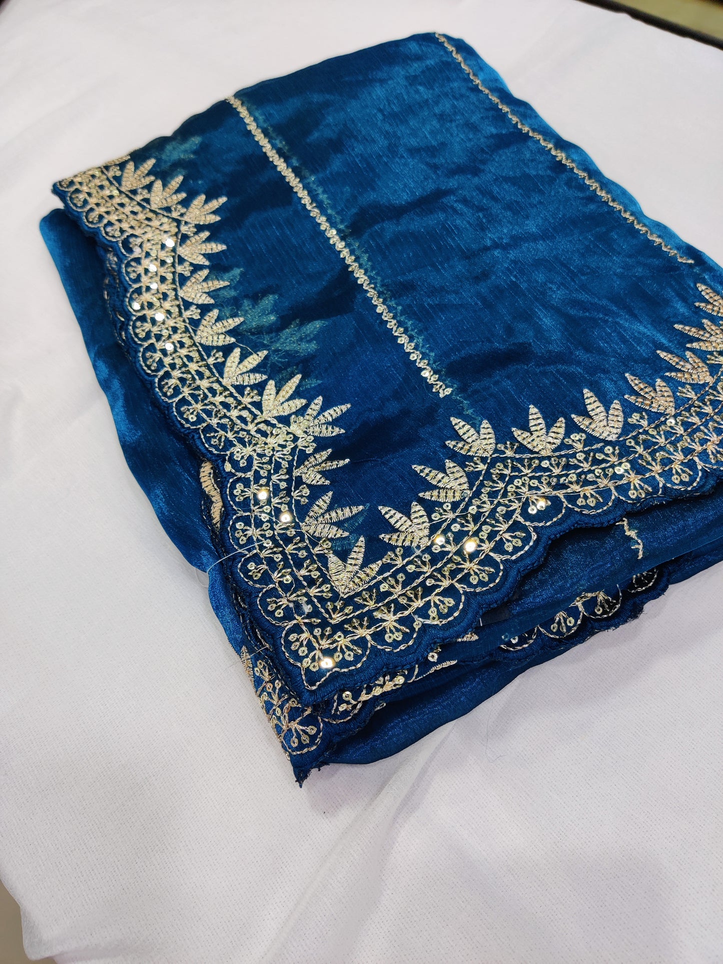 Bitiyaa Golden Embroidered Saree