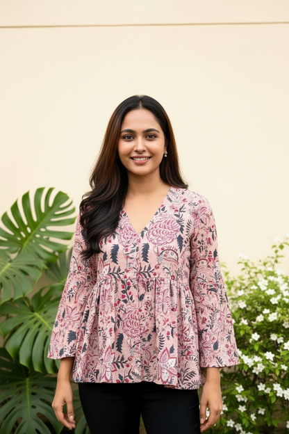 Bright Mauve Pose 1
